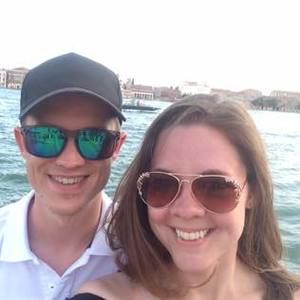 Meet your Posher, Chloe